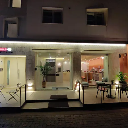 Tong Tong Petit Hotel-2